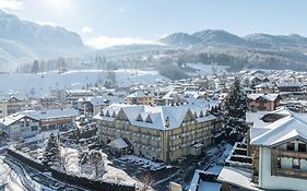 Alpholiday Dolomiti Wellness&Fun Hotel