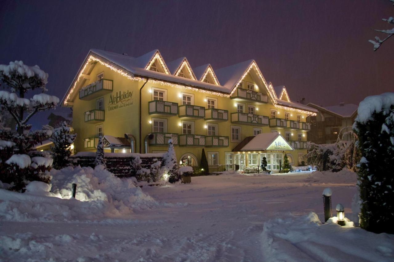 Alpholiday Dolomiti Wellness&Fun Hotel Dimaro Esterno foto
