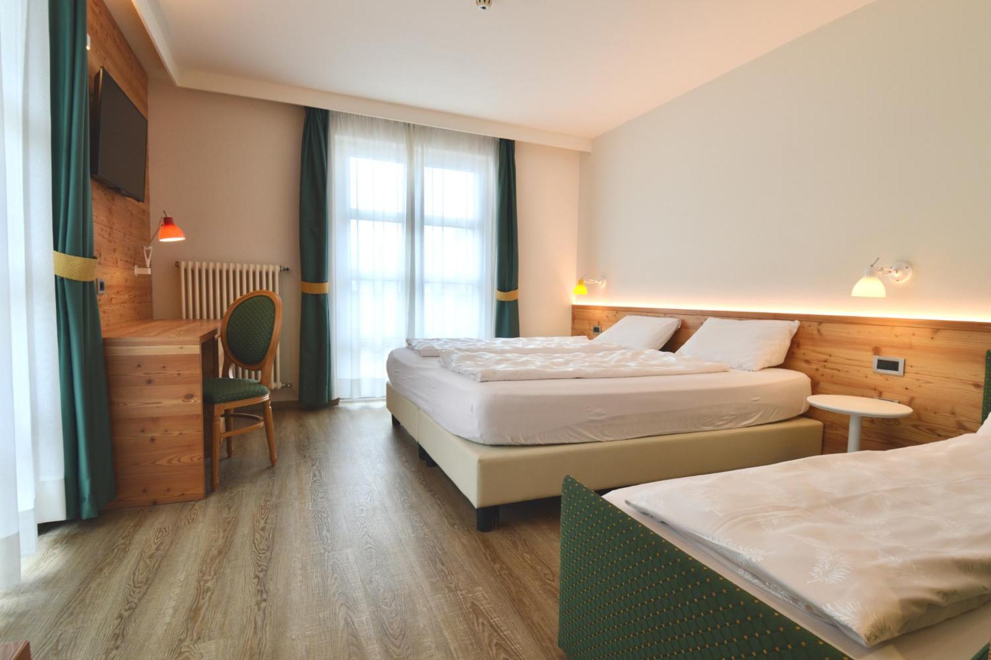Alpholiday Dolomiti Wellness&Fun Hotel Dimaro Camera foto